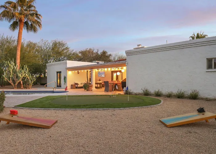 Olive Tree Retreat - Heated Pool, Patio & Privacy *